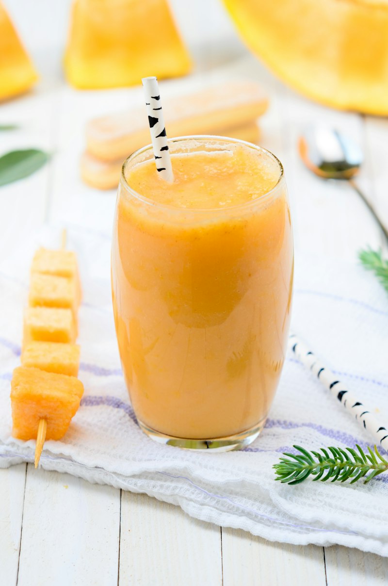 Yellow fruit latte